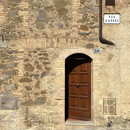 Corner Nest In Montalcino